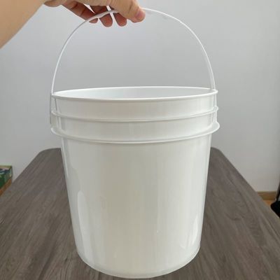 1 갤런에서 7 갤런까지 뚜?? 이 있는 폴리프로필렌 화학 플라스틱 버킷