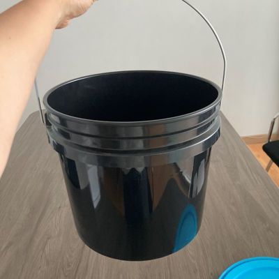 1 갤런에서 7 갤런까지 뚜?? 이 있는 폴리프로필렌 화학 플라스틱 버킷