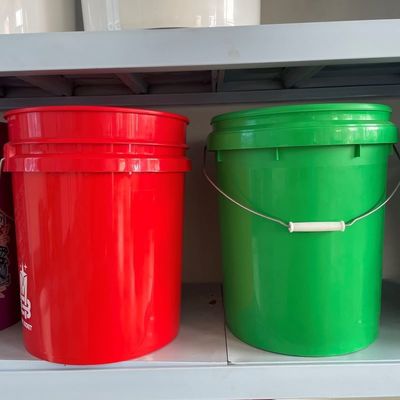 폴리프로필렌 맞춤형 욕조 3L 4L 5L 8L 10L 컨테이너 뚜?? 이 있는 플라스틱 버킷