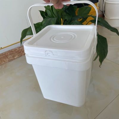 실크 스크린 프린팅 뚜?? 과 손잡이가 있는 평면 플라스틱 버킷