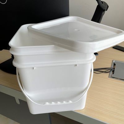 인쇄 손잡이 및 액세서리와 함께 사용자 정의 가능한 15L 평방 플라스틱 배트