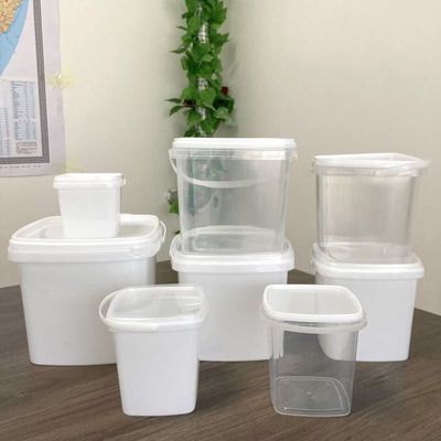 뚜?? 과 손잡이가 있는 플라스틱 버킷 1L-5L 용량 플라스틱 버킷 1.0-2.5MM 두께