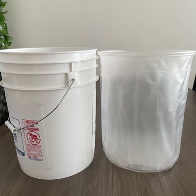 5 갤런 6.5 갤런 플라스틱 컵 뚜?? 둥근 또는 정사각형 폴리 프로필렌 /HDPE